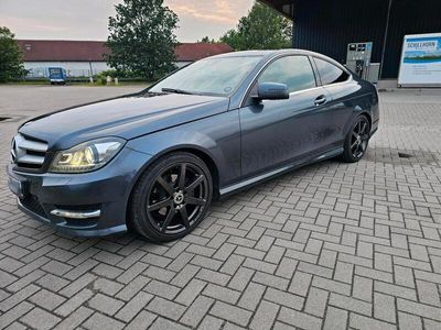Mercedes C220