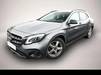 Gebraucht Mercedes GLA200 Urban 136 PS (100 kW) 2017 Manufacturer SUV