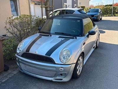 Begagnad Mini One Cabriolet 90 HK (66 kW) 2006 Silver Cab