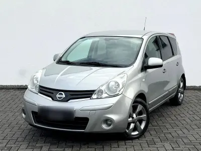 Gebraucht Nissan Note 88 PS (64 kW) 2011 Silber Kleinwagen
