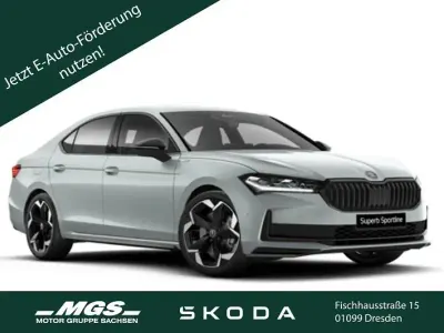 Neu Skoda Superb SportLine 272 PS (200 kW) 2026 Aluminiumsilber metallic Limousine