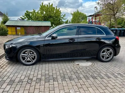 Gebraucht Mercedes A220 AMG line 190 PS (139 kW) 2020 Schwarz Limousine