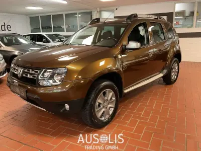 Gebraucht Dacia Duster Prestige 125 PS (91 kW) 2015 Braun SUV