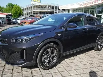 Neu Kia XCeed 150 PS (110 kW) 2026 Blackpearlmet. SUV