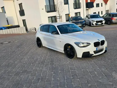 Usata BMW 116 Performance 136 CV (100 kW) 2014 Bianco Utilitaria