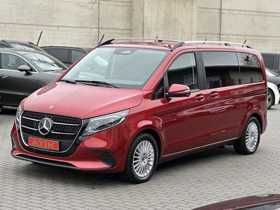 Rot Gebraucht 2024 Mercedes V220 Style Van / Kleinbus | 59.880 € (Guter Preis)