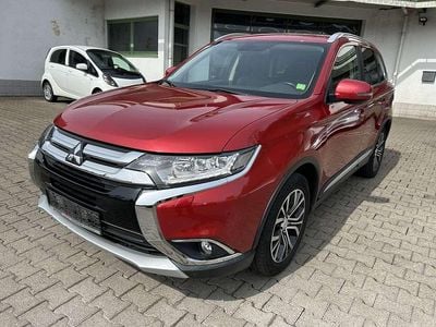 Usata Mitsubishi Outlander Top 150 CV (110 kW) 2016 Rosso SUV