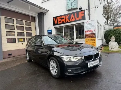 Gebraucht BMW 320 Advantage 190 PS (139 kW) 2019 Schwarz Kombi