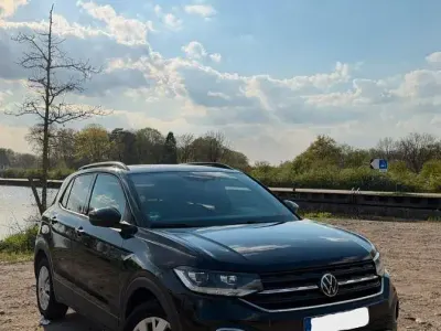 Gebraucht VW T-Cross Move 110 PS (80 kW) 2023 Schwarz SUV