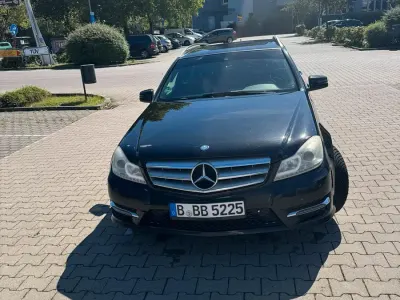 Gebraucht Mercedes C250 204 PS (150 kW) 2014 Kombi