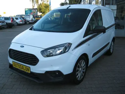 Gebraucht Ford Transit Trend 101 PS (74 kW) 2019 Weiß Van / Kleinbus