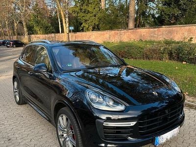 Porsche Cayenne GTS