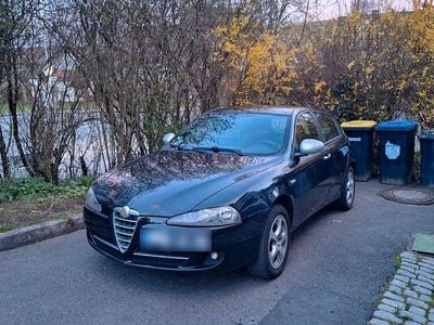 Gebraucht Alfa Romeo 147 120 PS (88 kW) 2010 Schwarz Kleinwagen