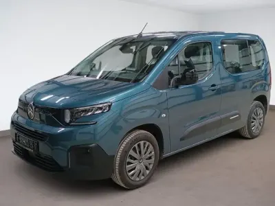 Gebraucht Citroën Berlingo 110 PS (80 kW) 2024 Blau Van / Kleinbus
