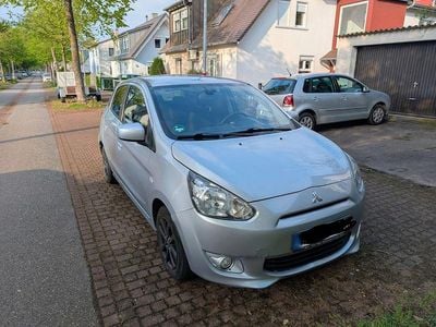 Gebraucht Mitsubishi Space Star Diamant Edition 80 PS (58 kW) 2016 Grau Kleinwagen