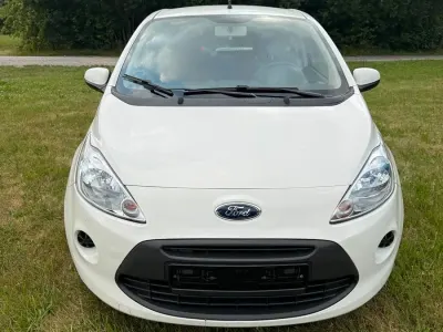Gebraucht Ford Ka 69 PS (50 kW) 2016 Weiß Kleinwagen