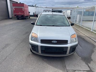 Gebraucht Ford Fusion 68 PS (50 kW) 2009 Grau Kleinwagen