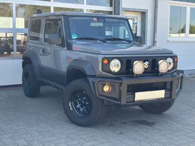 Usata Suzuki Jimny 102 CV (75 kW) 2021 Grigio SUV