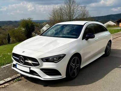 Gebraucht Mercedes CLA220 Shooting Brake AMG 190 PS (139 kW) 2020 Weiß Kombi