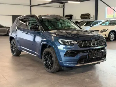 Gebraucht Jeep Compass 241 PS (177 kW) 2022 Blau SUV