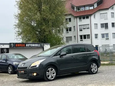 Second-hand Peugeot 5008 Allure 111 CP (81 kW) 2012 Gri Monovolum