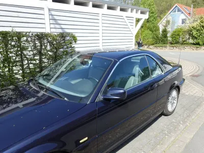 Gebraucht BMW 320 Cabriolet 170 PS (125 kW) 2001 Blau Cabrio