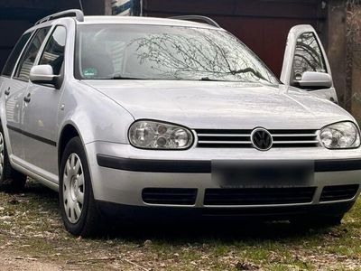 VW Golf IV