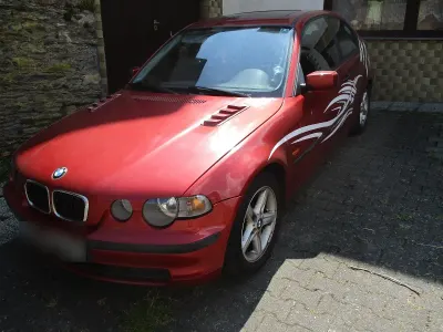 Gebraucht BMW 316 116 PS (85 kW) 2002 Rot Limousine