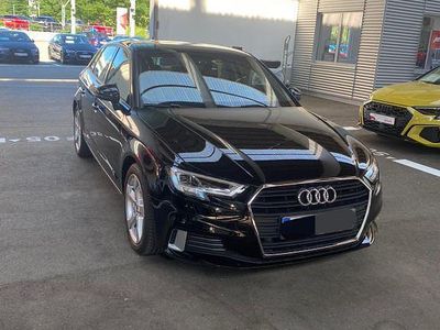 Gebraucht Audi A3 Ambiente 150 PS (110 kW) 2018 Schwarz Limousine