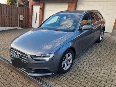 Gebraucht Audi A4 Ambiente 120 PS (88 kW) 2014 Grau Kombi