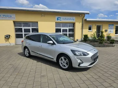 Gebraucht Ford Focus 120 PS (88 kW) 2020 Silber Kombi