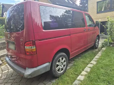 Używany VW Transporter 136 KM (100 kW) 2004 Czerwony Van