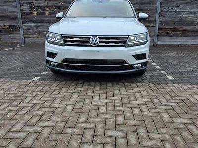 Gebraucht VW Tiguan Highline 150 PS (110 kW) 2017 Weiß SUV