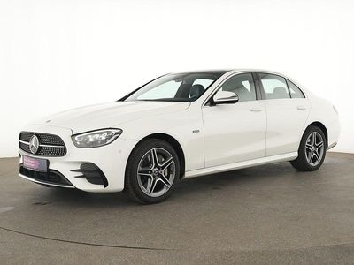 Polarweiss Gebraucht 2021 Mercedes E300 AMG line Limousine | 38.169 € (Fairer Preis)