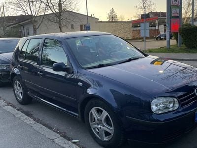 VW Golf IV