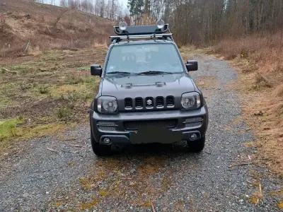 Używany Suzuki Jimny 86 KM (63 kW) 2012 Szary SUV