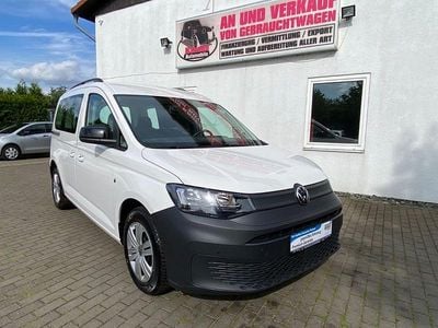 Weiß Gebraucht 2021 VW Caddy Van / Kleinbus | 15.950 € (Guter Preis)