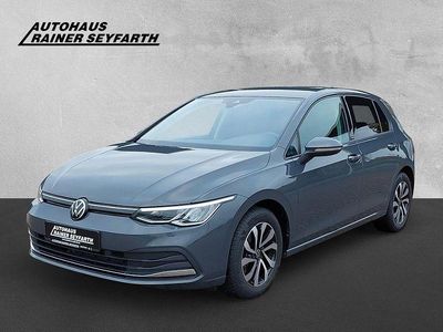 Grau Gebraucht 2022 VW Golf VIII Active Limousine | 19.990 € (Fairer Preis)