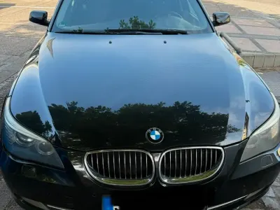 Gebraucht BMW 525 Exclusive 197 PS (144 kW) 2008 Schwarz Kombi