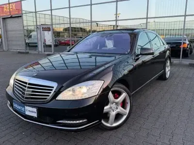 Używany Mercedes S350L AMG 306 KM (225 kW) 2013 Czarny Sedan/Limuzyna
