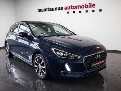 Blau Gebraucht 2017 Hyundai i30 Premium Limousine | 14.900 € (Fairer Preis)