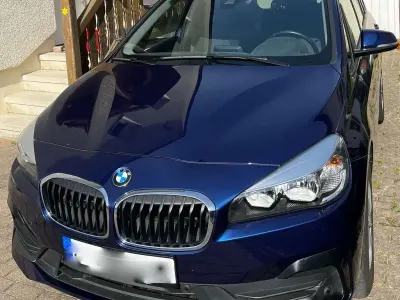 Gebraucht BMW 218 Advantage 140 PS (102 kW) 2018 Blau Kombi