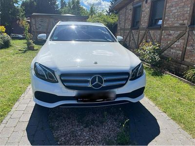 Mercedes 220
