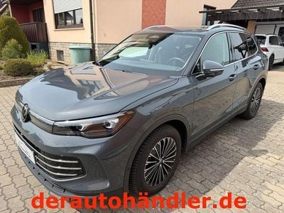 Gebraucht VW Tiguan 150 PS (110 kW) 2024 Grau SUV
