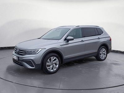 Silber Gebraucht 2022 VW Tiguan Allspace Life SUV | 27.990 € (Guter Preis)