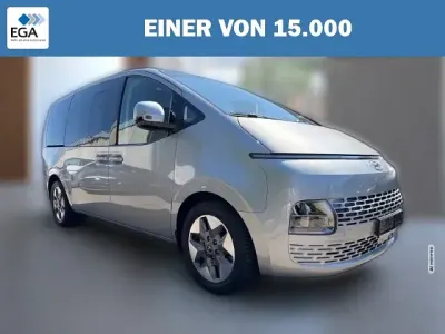 Gebraucht Hyundai Staria Prime 177 PS (130 kW) 2023 Silber metallic Van / Kleinbus