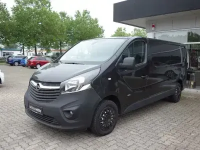 Gebraucht Opel Vivaro 146 PS (107 kW) 2017 Schwarz Van / Kleinbus
