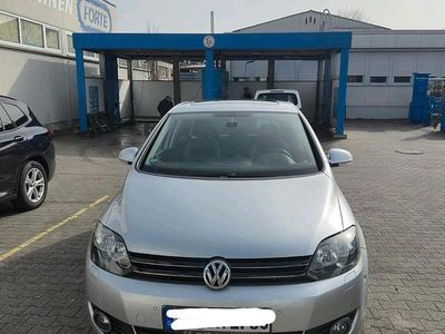 Gebraucht VW Golf VII 105 PS (77 kW) 2013 Silber Kleinwagen