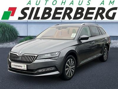 Gebraucht Skoda Superb Style 150 PS (110 kW) 2023 Graphitegrau metallic Kombi