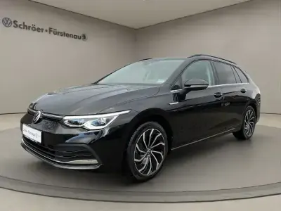 Second-hand VW Golf VII Style 150 CP (110 kW) 2021 Negru Hatchback